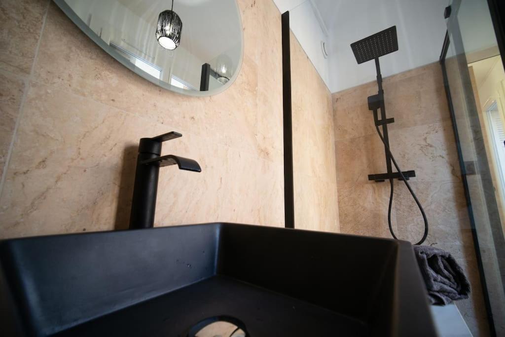 Appartement Tout Equipe 4 Couchages- Vieux Port & Panier Marseille Ngoại thất bức ảnh